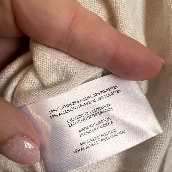 GAP Lightweight Sweater Crème Medium - Picture 6 of 6